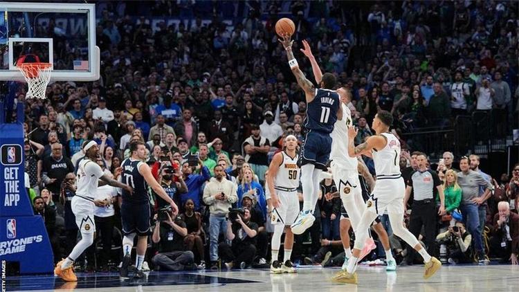 Ming回归赛场，比分优势明显首场状态亮眼，独行侠观众沸腾！